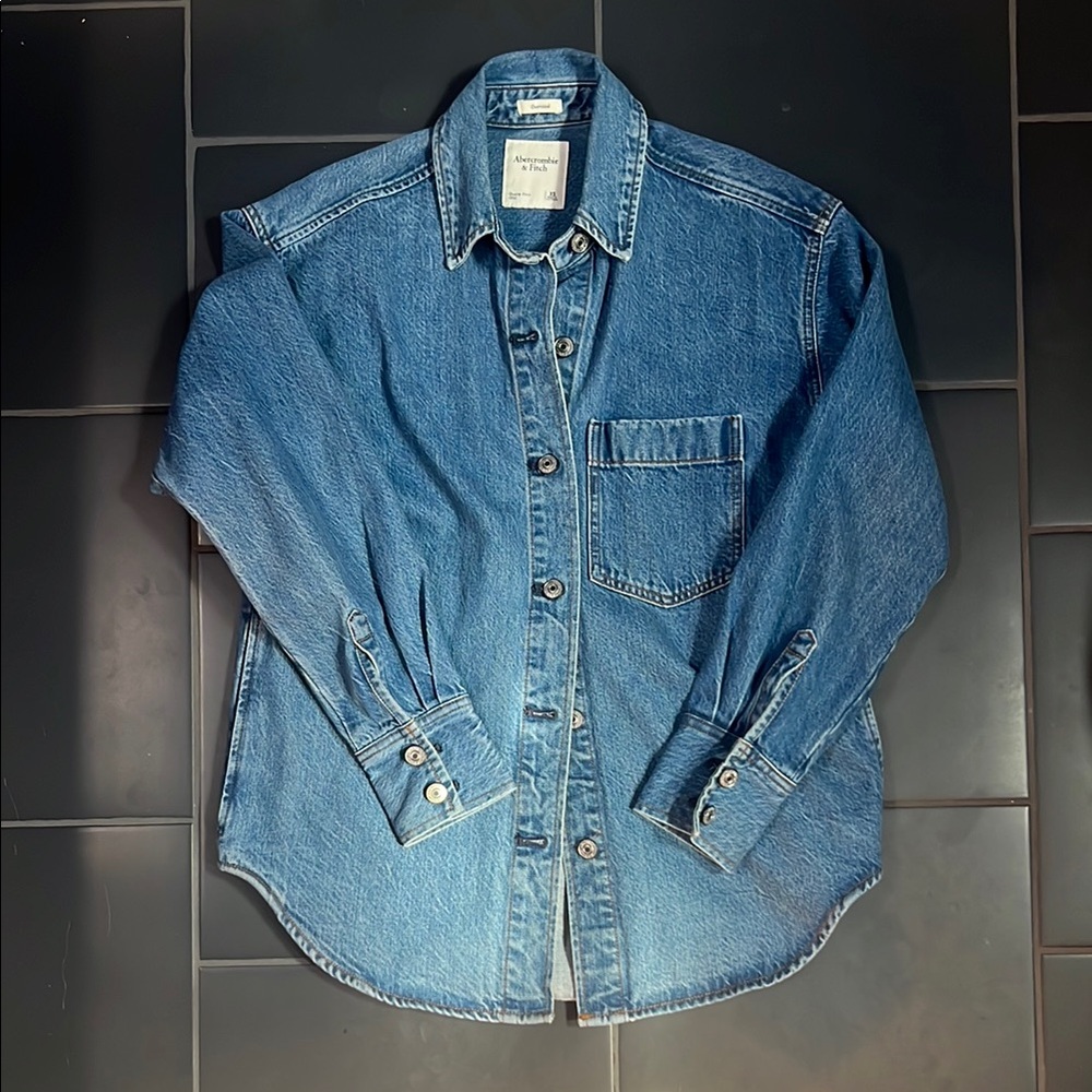 Abercrombie & Fitch denim jacket